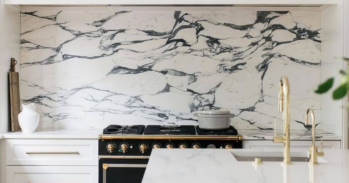 The Biggest Kitchen Trend of 2025:  Kitchen Hoods